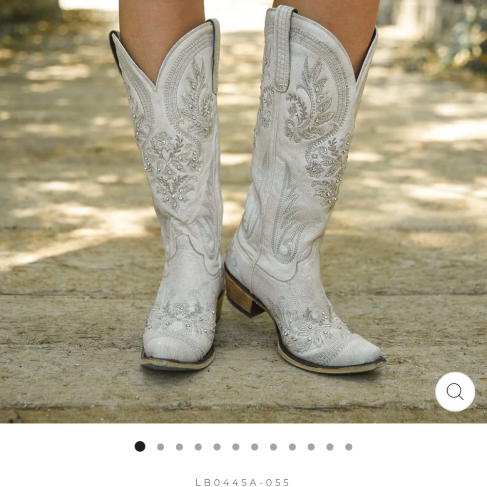 Lane Rhinestone Women’s Boot size 9.5 - Picture 6 of 6